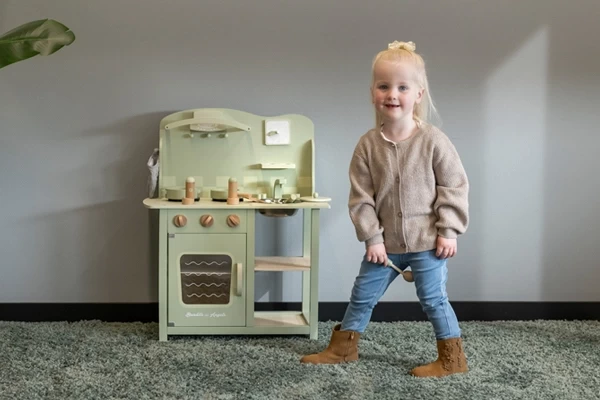 Luna is 2,5 jaar en 96 cm lang