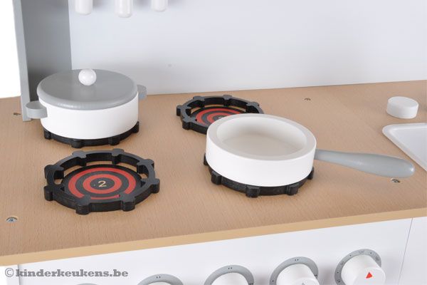 Inclusief pannetjes.