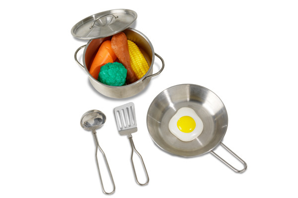 Geleverd met diverse kookaccessoires.