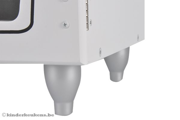 Grijze kunststof poten.