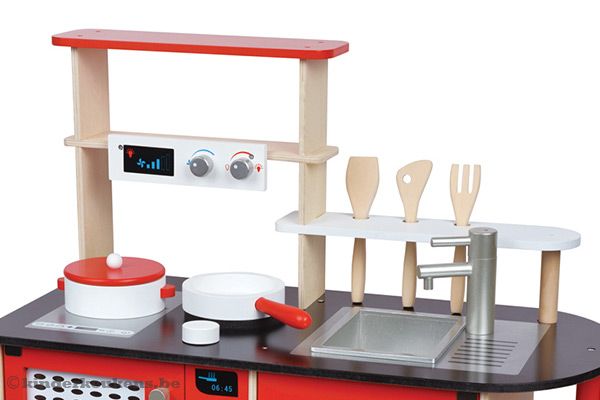 Inclusief pannen en kooklepels.