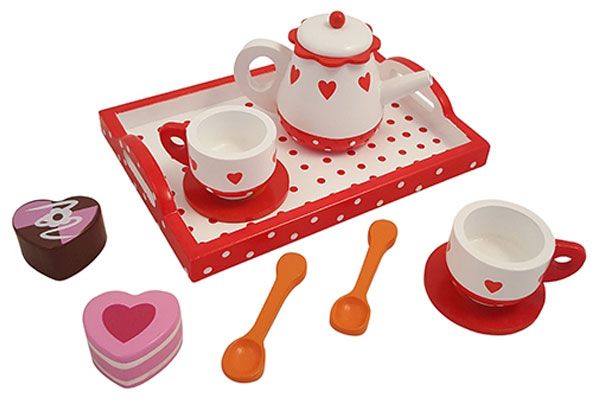 Theeservies hartjes en stip.